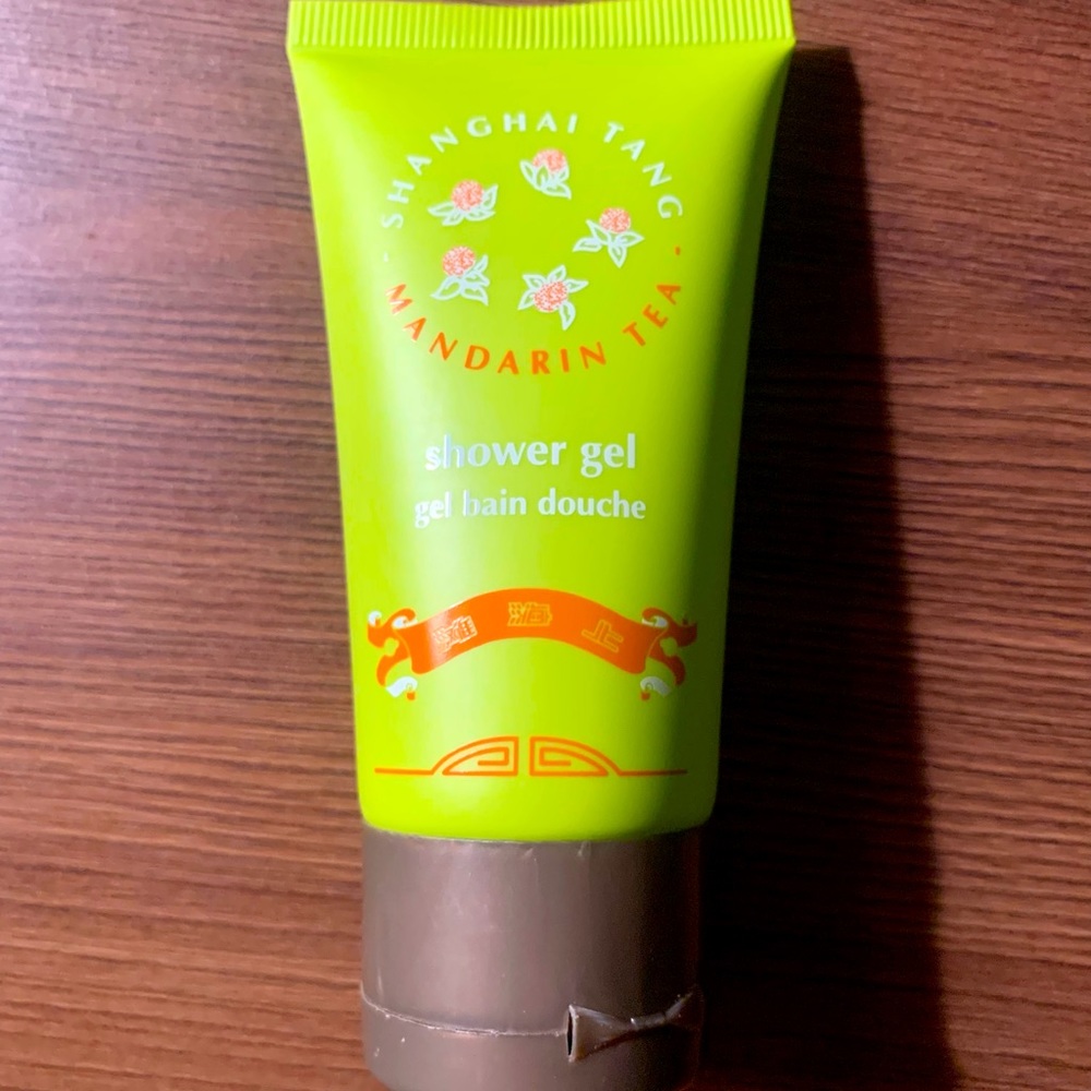 BRAND NEW SHANGHAI TANG Scented Shower Gel